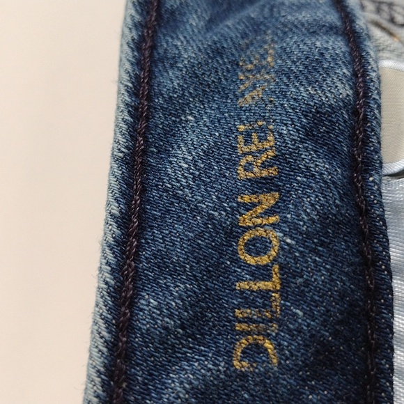 Michael Kors Women's Size 2 Dillion Relaxed Denim Distressed Blue Jeans - Picture 4 of 16